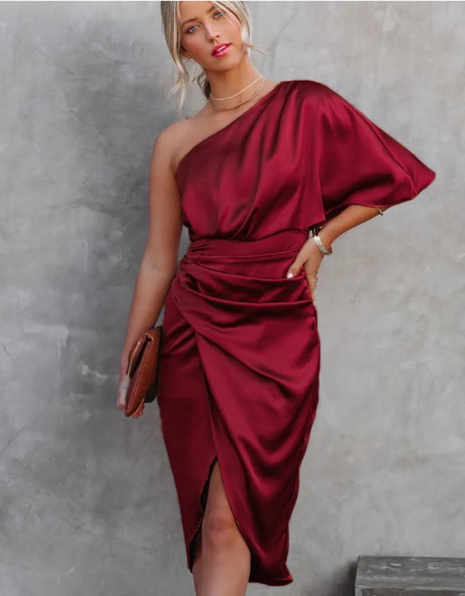 Naomi™ | Elegantes und Stilvolles Maßkleid