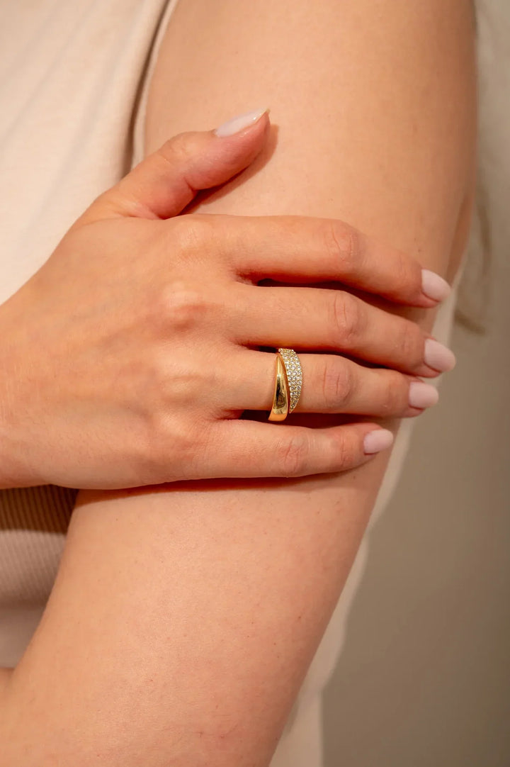 Eleganter Nova Goldring