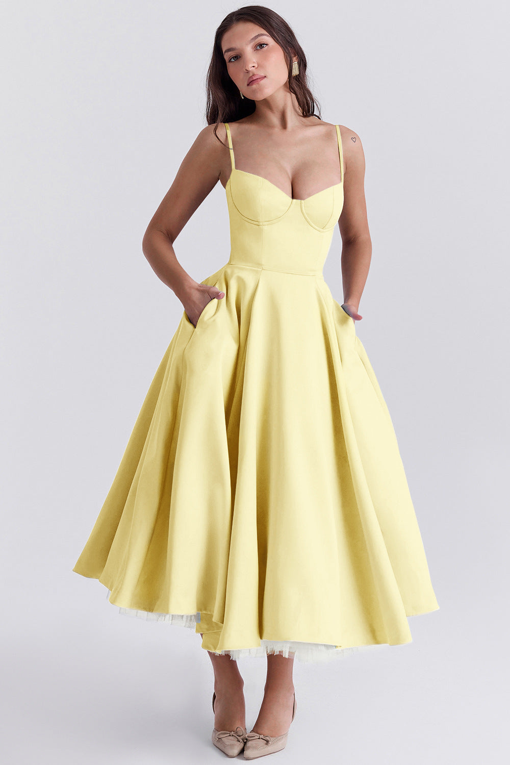 Evelina – mittellanges Kleid