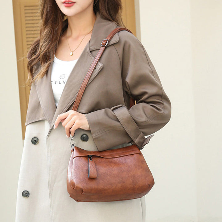 Hallgerd | Elegante Schultertasche mit zeitlosem Stil