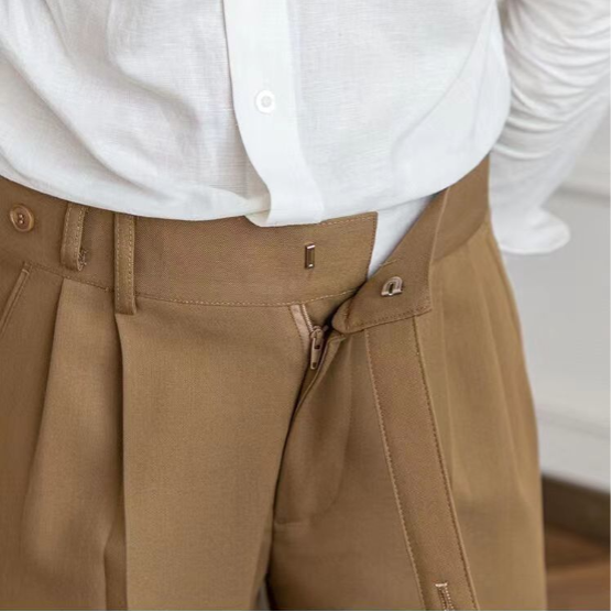 Pantaloni da abito da uomo a taglio dritto con tasche
